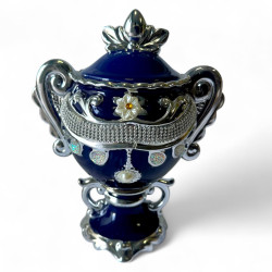 Sopera de porcelana...